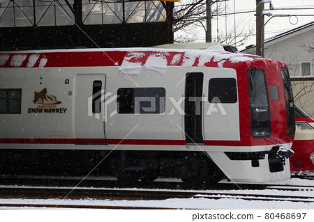 冬季長野電鐵長野線2100系列（特急雪猴車） 80468697