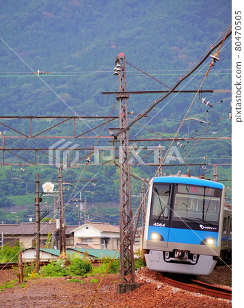 【神奈川】盛夏小田急線 80470505