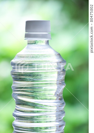 Water PET bottle Water PET bottle 80475802