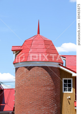 筒倉,磚,藍天,戶外,農業,建築,晴朗,牧場,紅磚,豐收,農作物 筒倉,磚,藍天,戶外,農業,建築,晴朗,牧場,紅磚,豐收,農作物 80483875