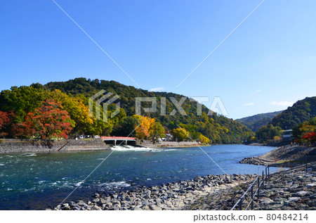京都宇治河的風景 京都宇治河的風景 80484214