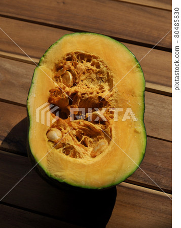 Fresh organic vegetable zucchini 80485830