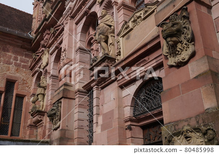 德國海德堡城堡的弗里德里希館 德國海德堡城堡的弗里德里希館 80485998