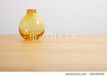 Cute round yellow vase Cute round yellow vase 80490066