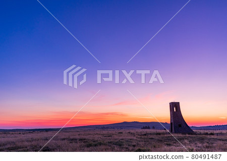 （長野縣）Utsukushigahara高原美容塔黎明 80491487