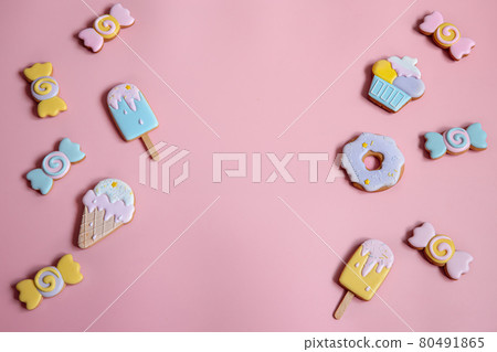 Colorful gingerbread cookies in colored glaze of different shapes copy space. 80491865