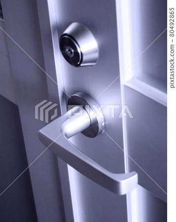 門把手（帶鑰匙拉桿式鋁門） 80492865