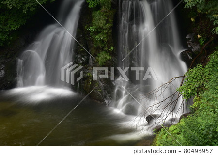 Meigaki Falls 80493957
