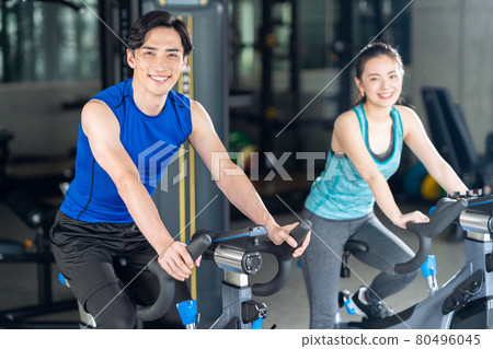 Fitness sports gym training exercise Fitness sports gym training exercise 80496045