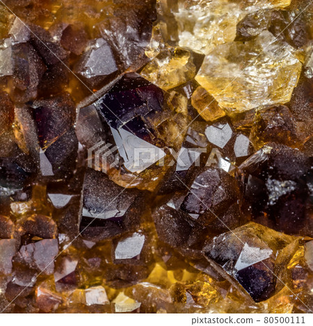 endless seamless pattern from Macrophotography of crystals from quartz ,smoke-quartz, closeup endless seamless pattern from Macrophotography of crystals from quartz ,smoke-quartz, closeup 80500111