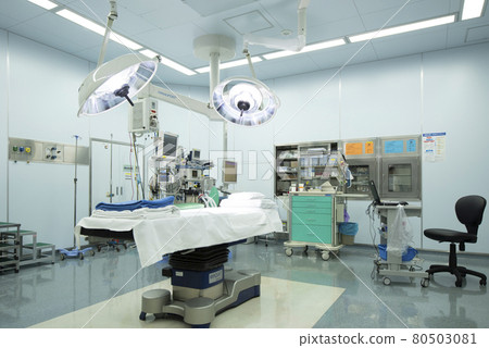 Operating room waiting for operation 80503081
