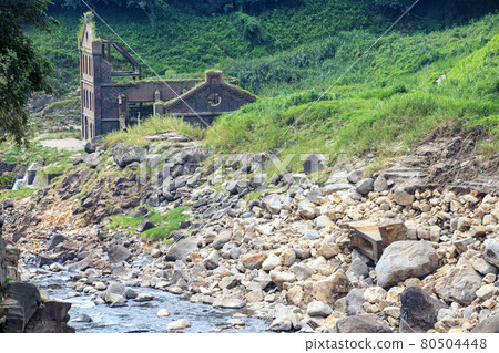 Sogi power plant remains seen from the side 80504448