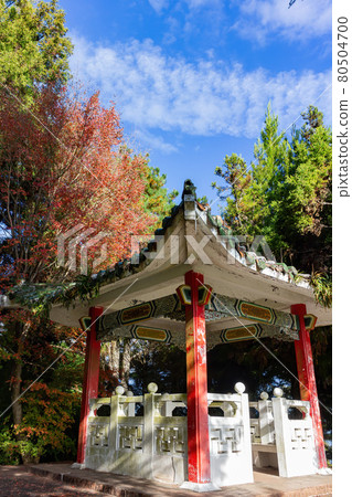 Traditional Chinese style Kiosk in Wuling Farm Traditional Chinese style Kiosk in Wuling Farm 80504700