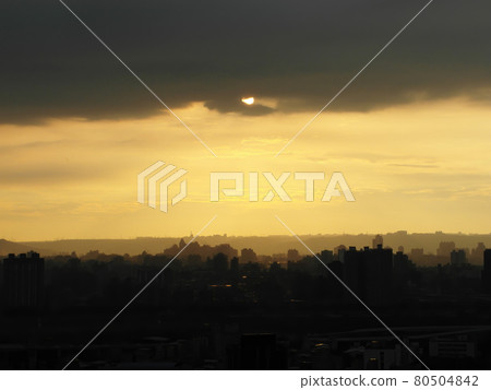 Sunset high angle view of the Jingmei area 80504842