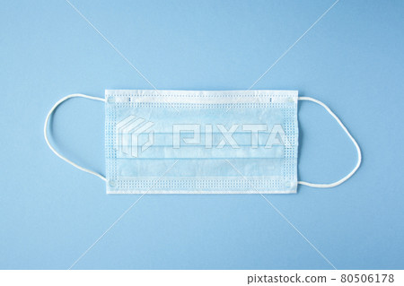 Disposable medical mask against bacteria 80506178