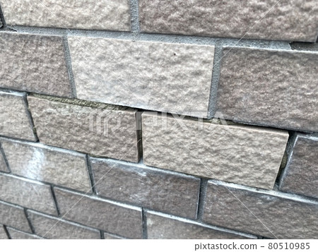 Tile replacement (before joint filling) Tile replacement (before joint filling) 80510985