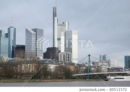 300m 德國商業銀行大廈(德國法蘭克福) 300m 德國商業銀行大廈(德國法蘭克福) 80511572