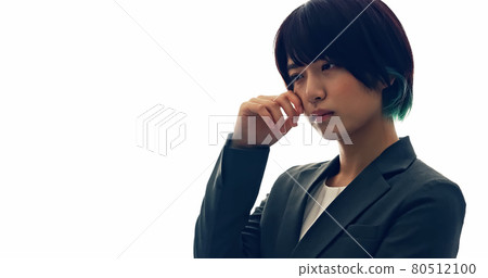 Worried woman silhouette 80512100