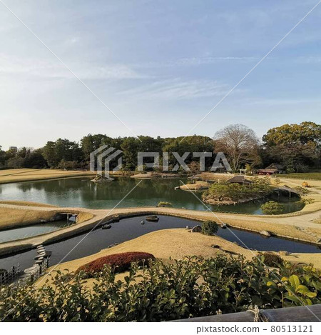 Japanese garden 80513121