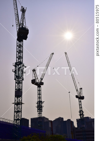 Silhouette of a construction site Silhouette of a construction site 80515975