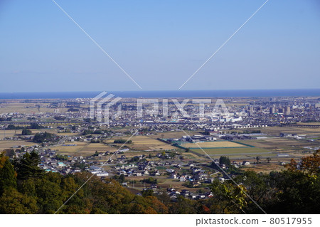 Scenery of a local town seen from a hill (Sendai City, Natori City, Iwanuma City, Miyagi Prefecture) Scenery of a local town seen from a hill (Sendai City, Natori City, Iwanuma City, Miyagi Prefecture) 80517955