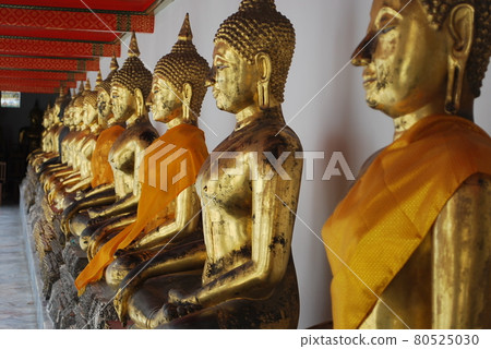Buddha statue at Wat Pho, a temple in Bangkok, Thailand 80525030