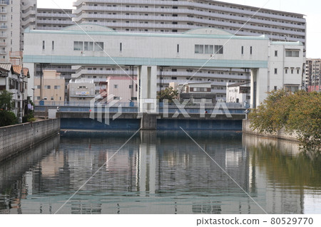 "Johoku Neya Kawaguchi Water Gate" in Imafuku Minami, Joto Ward, Osaka City, Osaka Prefecture 80529770