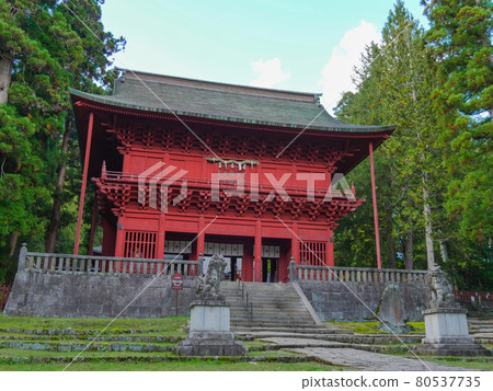 Iwakiyama Shrine 1 Sanmon 80537735