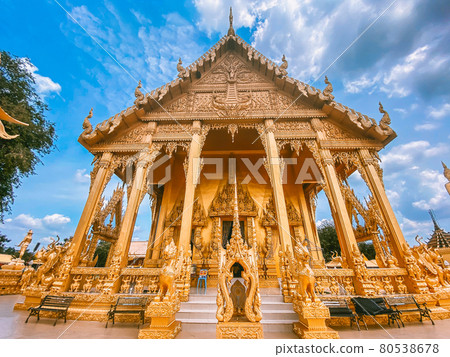 Wat Paknam Jolo in Chachoengsao, thailand Wat Paknam Jolo in Chachoengsao, thailand 80538678