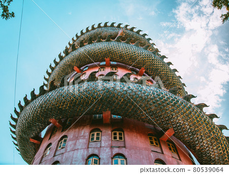 Dragon temple Wat Samphran in Nakhon Pathom, Thailand 80539064