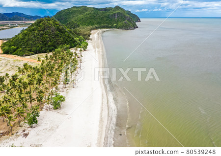 Sam Phraya beach in Sam Roi Yot national park in Prachuap Khiri Khan, Thailand 80539248