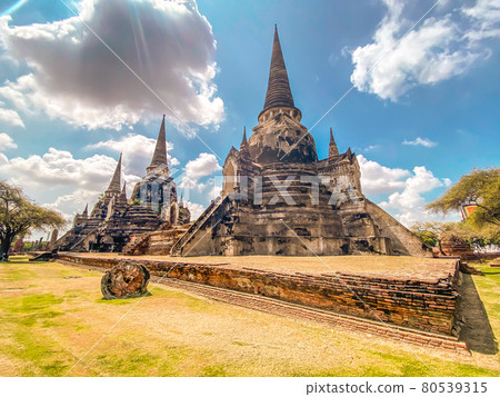 Wat Phra Si Sanphet in Phra Nakhon Si Ayutthaya, Historic City of Ayutthaya, empty during covid 80539315