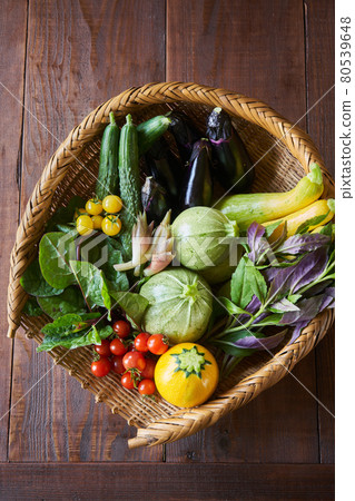 Summer vegetables in a basket Summer vegetables in a basket 80539648