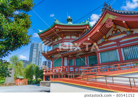 Cityscape of Tokyo Shinobazu Pond Buntendo 80541152