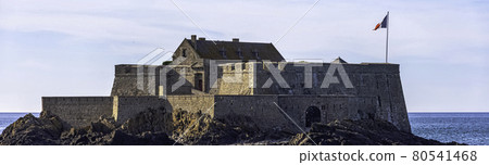 Fort de la Conchee - fortification on the rocky island of Quince, Brittany, France 80541468