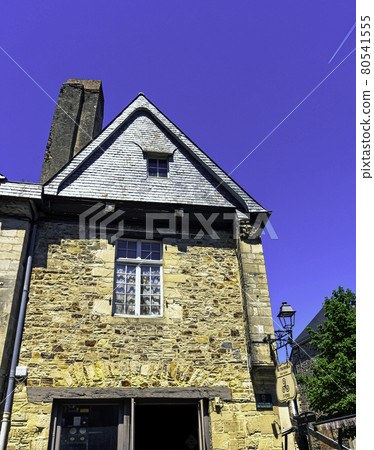 Vintage architecture of Old Town in Vitre, France Vintage architecture of Old Town in Vitre, France 80541555
