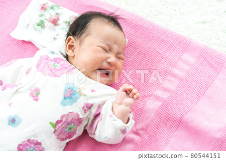 寶寶在哭 寶寶在哭 80544151