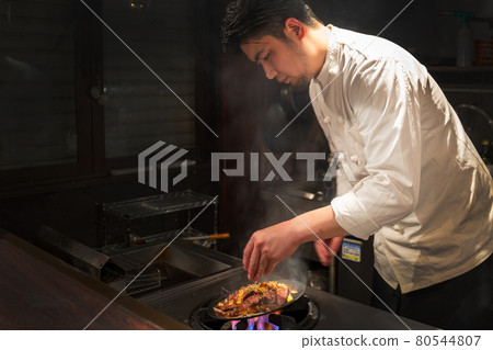 廚師餐廳烹飪 80544807