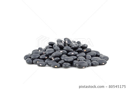 Black gram (Vigna mungo) isolated on white background Black gram (Vigna mungo) isolated on white background 80545175