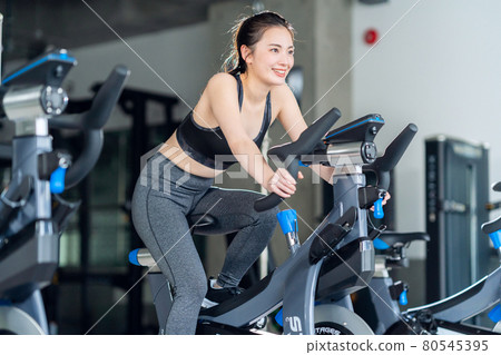 Fitness sports gym exercise bike training exercise Fitness sports gym exercise bike training exercise 80545395