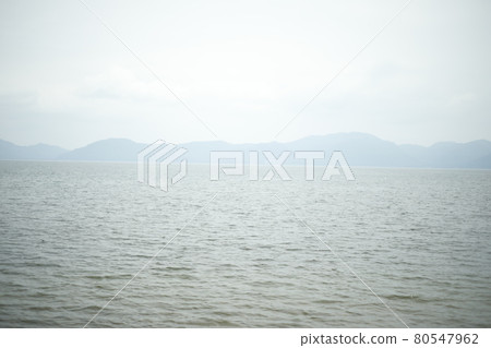 Promenade from the campsite Lake Lakeside Mountain 80547962