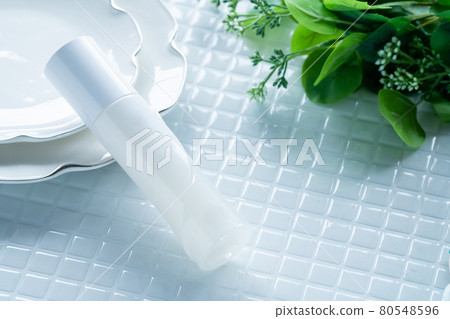 Cosmetic image 80548596