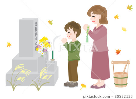 母子在秋分週上掃墓 母子在秋分週上掃墓 80552133
