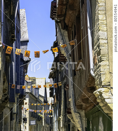 Street of Vitre Old Town with vintage architecture Street of Vitre Old Town with vintage architecture 80554941
