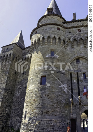 Medieval castle in the town of Vitre, France 80554945