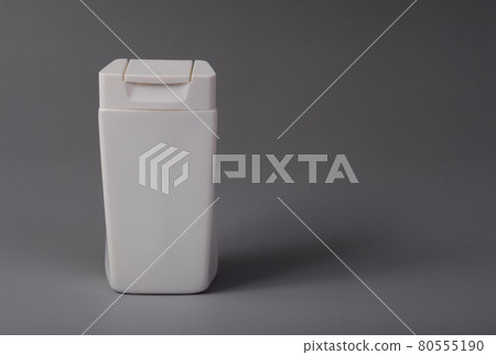 still life product shampoo plastic packaging on gray background still life product shampoo plastic packaging on gray background 80555190