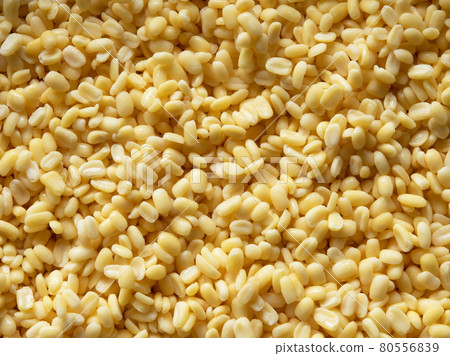 Top view of peeled split mung beans. Healthy food 80556839