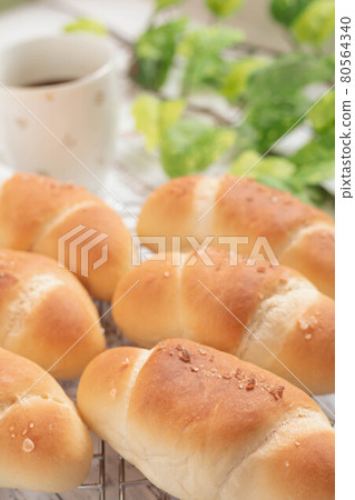 Bread and coffee 20 Bread and coffee 20 80564340