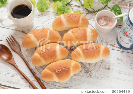 Bread and coffee 32 Bread and coffee 32 80564489