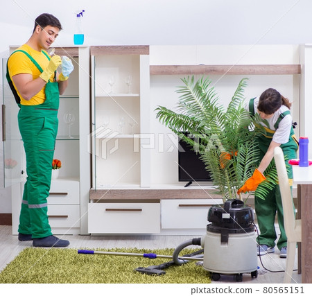 Cleaning professional contractors working at house 80565151